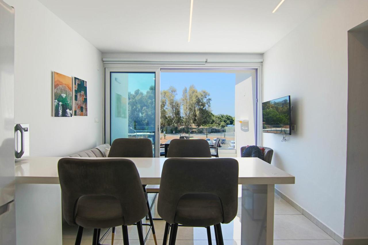 Phaedrus Living - Seaside Executive Flat Harbour 203 Διαμέρισμα Πάφος Εξωτερικό φωτογραφία