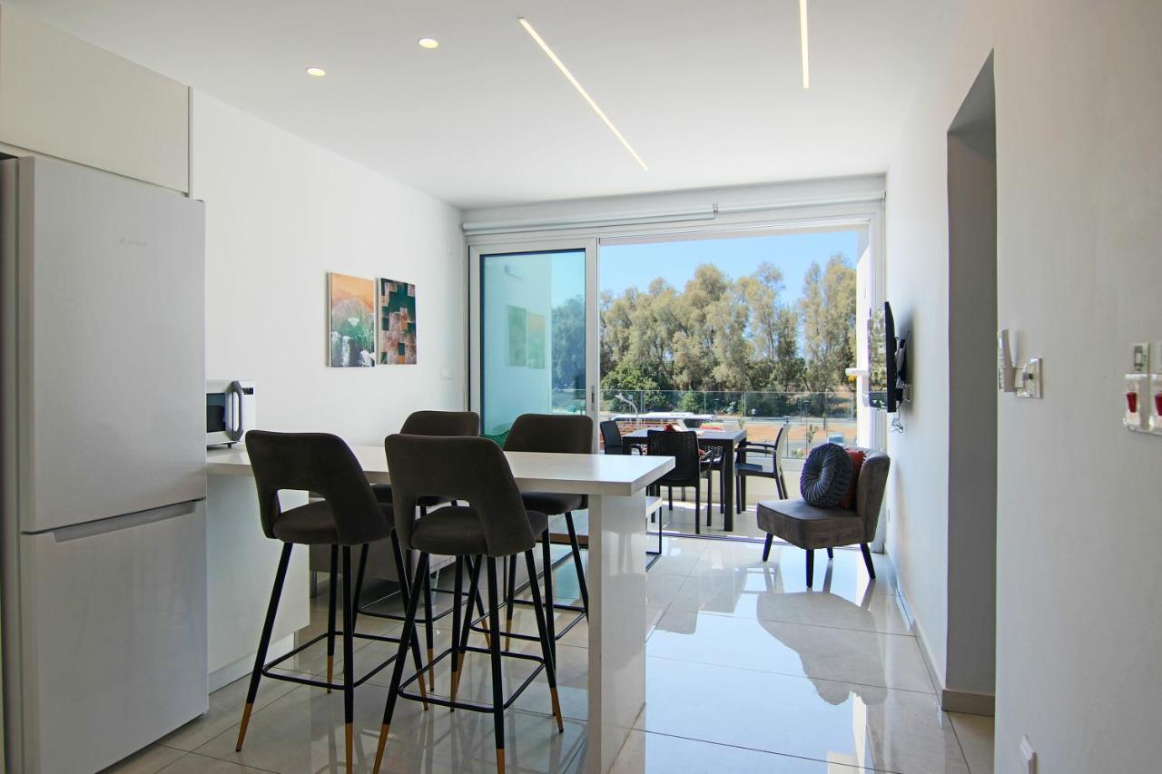 Phaedrus Living - Seaside Executive Flat Harbour 203 Διαμέρισμα Πάφος Εξωτερικό φωτογραφία